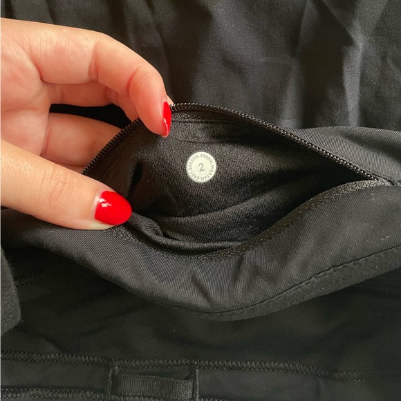 LULUlemon run pace revival skirt - Picture 3 of 3